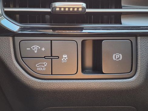 Used 2026 Kia Sportage EX image 23