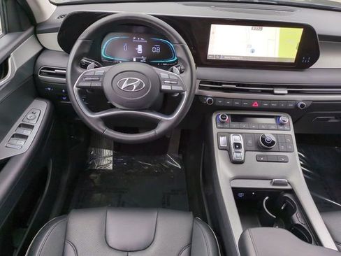 Used 2024 Hyundai Palisade SEL image 16