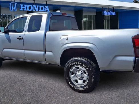 Used 2023 Toyota Tacoma SR image 6