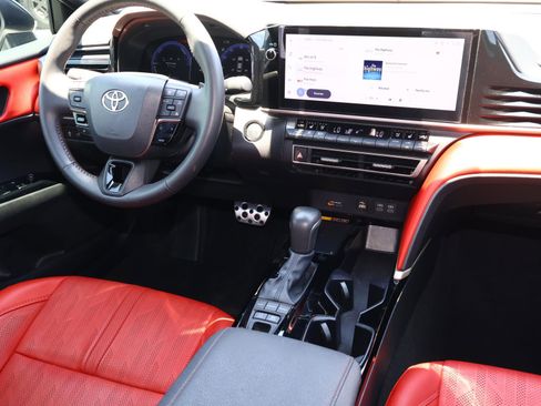 Used 2025 Toyota Camry XSE w/ Premium Package FWD image 10