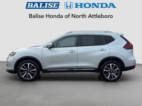Used 2019 Nissan Rogue SL image 2