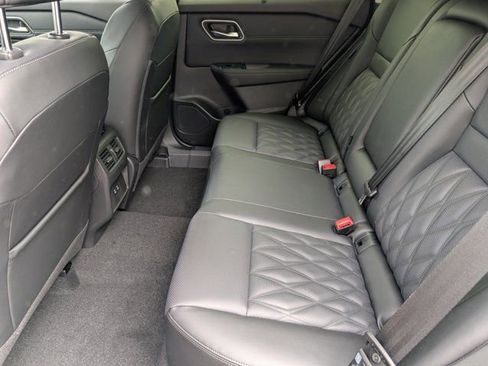 New 2026 Nissan Rogue Platinum image 22