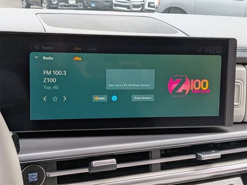 Used 2024 Hyundai Santa Fe SE image 19