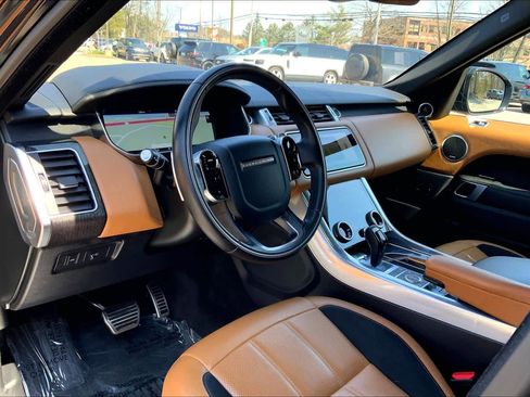 Used 2019 Land Rover Range Rover Sport Supercharged AWD/4WD image 17