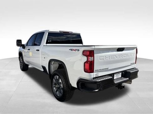 Used 2024 Chevrolet Silverado 2500 Custom w/ Custom Value Package AWD/4WD image 11