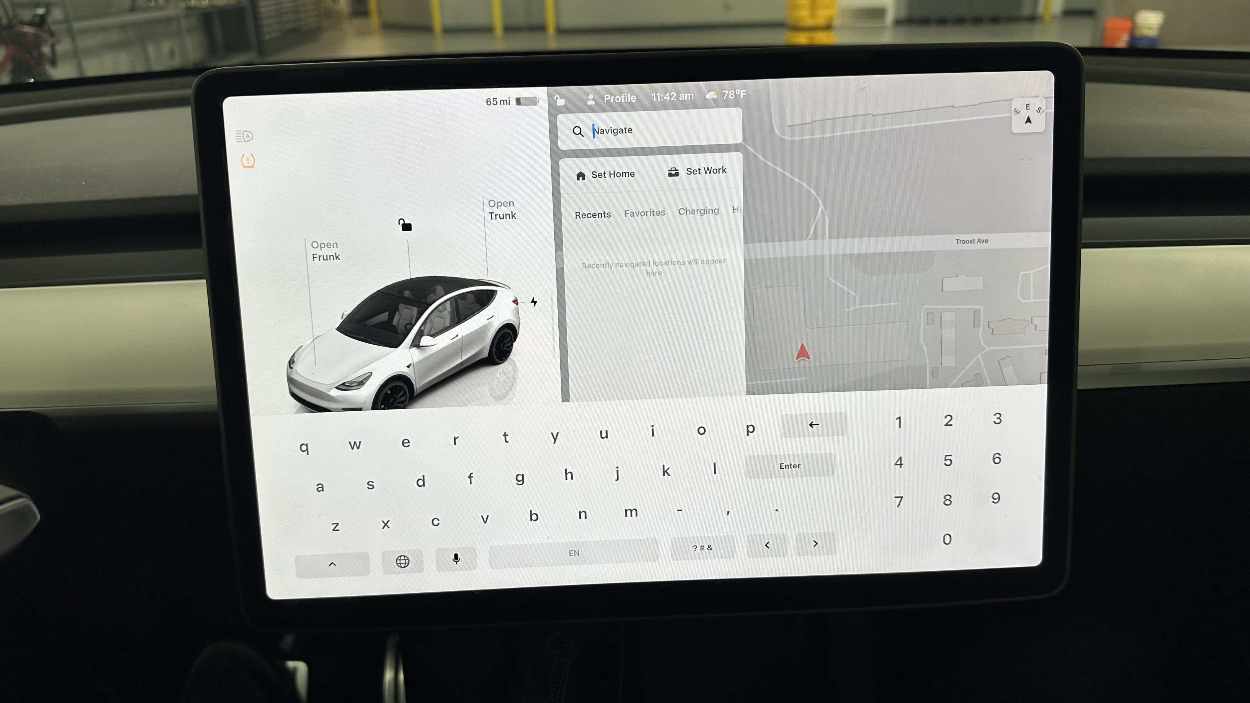 Used 2025 Tesla Model Y Performance AWD/4WD image 25