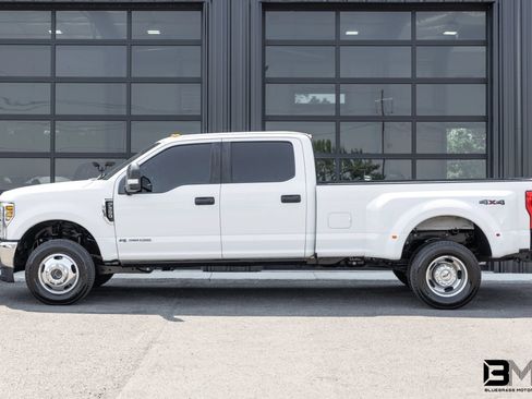 Used 2019 Ford F350 XL w/ STX Appearance Package AWD/4WD image 4