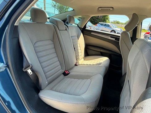 Used 2019 Ford Fusion S FWD image 15