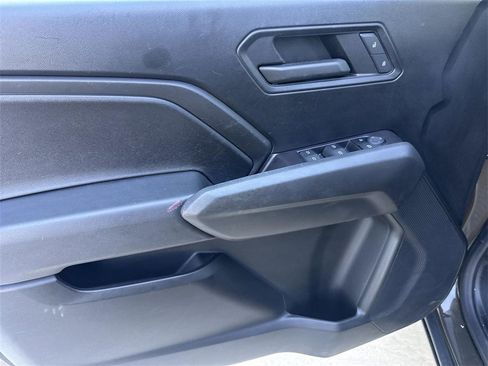Used 2024 Chevrolet Colorado W/T image 19