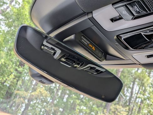 Certified 2022 Porsche Cayenne Platinum Edition AWD/4WD image 19