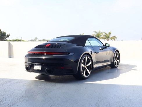 Certified 2023 Porsche 911 Carrera RWD image 10