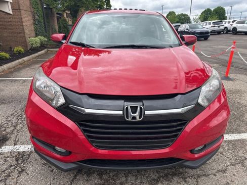 Certified 2017 Honda HR-V EX image 4