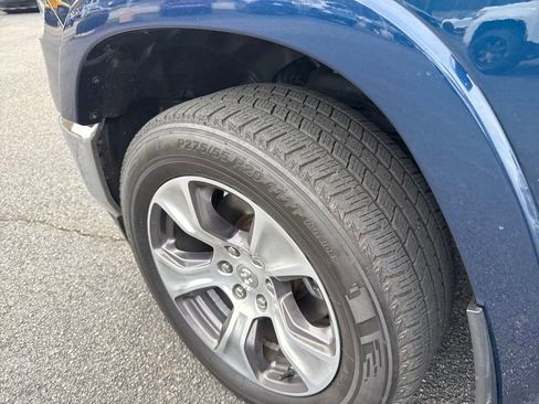 Certified 2022 RAM 1500 Laramie image 27