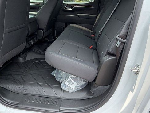New 2026 Chevrolet Silverado 1500 RST w/ LPO, Dark Essentials Package AWD/4WD image 18