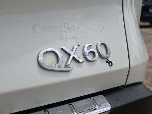 Certified 2023 INFINITI QX60 Luxe w/ Performance Audio Package AWD/4WD image 20