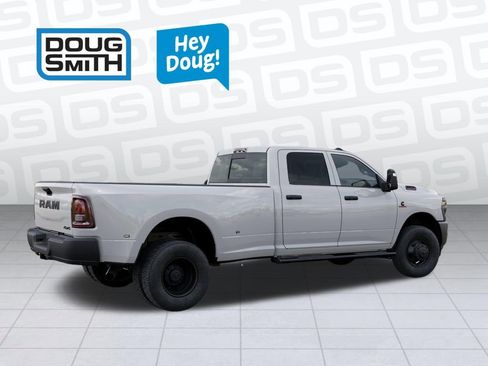 New 2026 RAM 3500 Tradesman AWD/4WD image 4