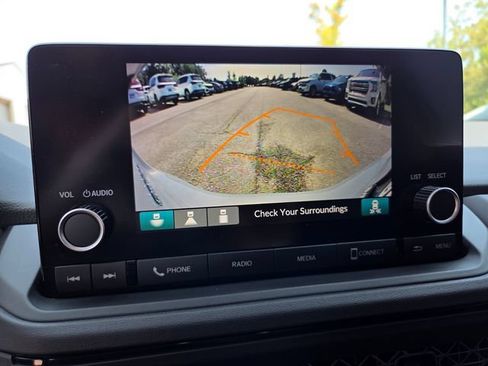 Used 2025 Honda Accord SE image 24