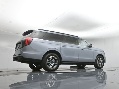 Used 2025 Ford Expedition Max Active RWD image 52