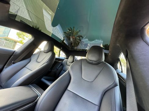 Used 2022 Tesla Model S AWD/4WD image 6