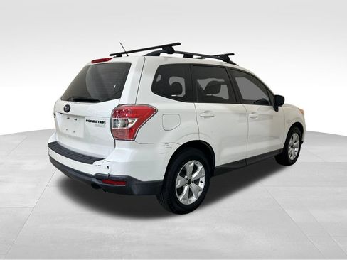 Used 2015 Subaru Forester 2.5i w/ Alloy Wheel Package AWD/4WD image 5