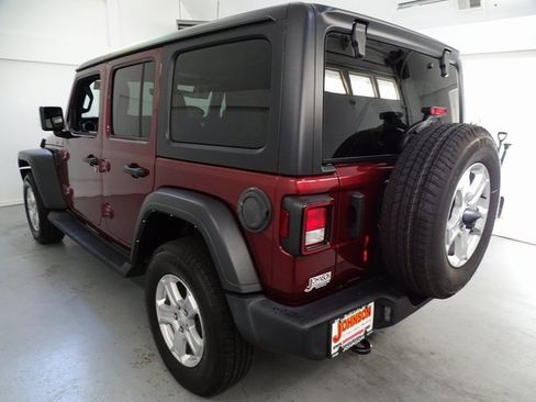 Certified 2022 Jeep Wrangler Unlimited Sport image 19