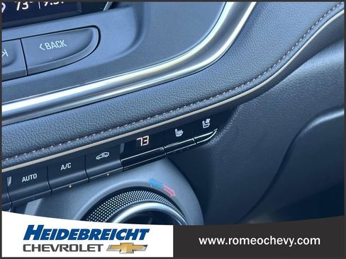 Certified 2022 Chevrolet Blazer Premier w/ Enhanced Convenience Package image 31