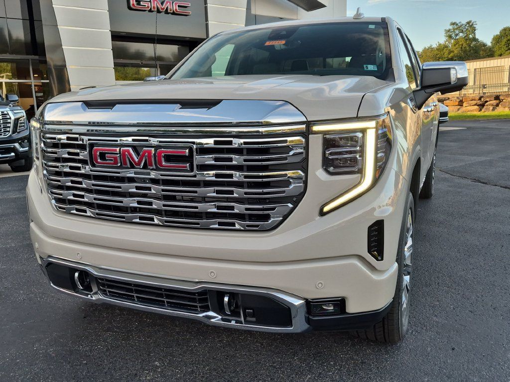 New 2026 GMC Sierra 1500 Denali AWD/4WD image 2