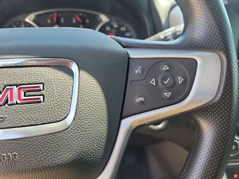 Used 2024 GMC Terrain SLE AWD/4WD image 23