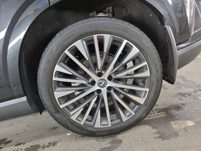 Used 2023 Lexus RX 350 Premium Plus w/ Accessory Package AWD/4WD image 3