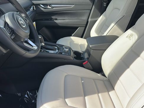 New 2025 MAZDA CX-5 AWD 2.5 S w/ Preferred Package image 10
