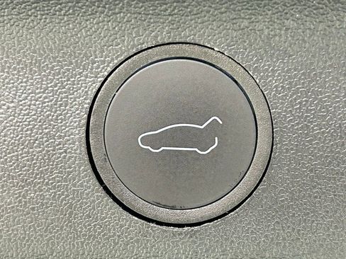 Used 2023 Tesla Model Y Long Range image 12