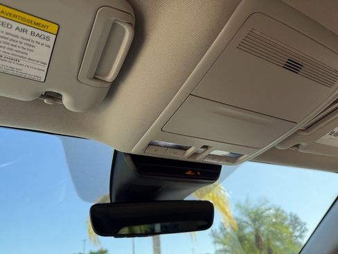 Used 2024 MAZDA CX-50 AWD 2.5 Turbo w/ Cargo Package image 18