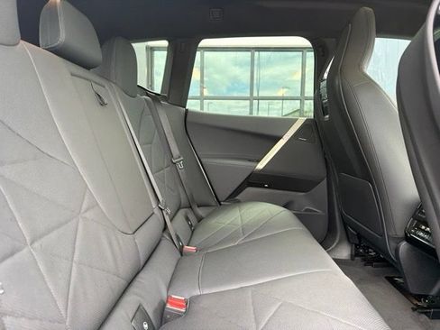 Used 2024 BMW iX xDrive50 w/ Sport Package AWD/4WD image 15