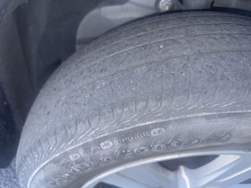 Used 2022 Chevrolet Trax LS w/ Tint and Cruise Package image 12