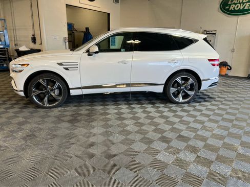 Used 2025 Genesis GV80 3.5T Prestige image 1