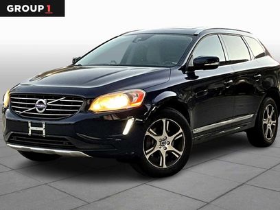 Used 2015 Volvo XC60 T5 Premier w/ Proximity Package