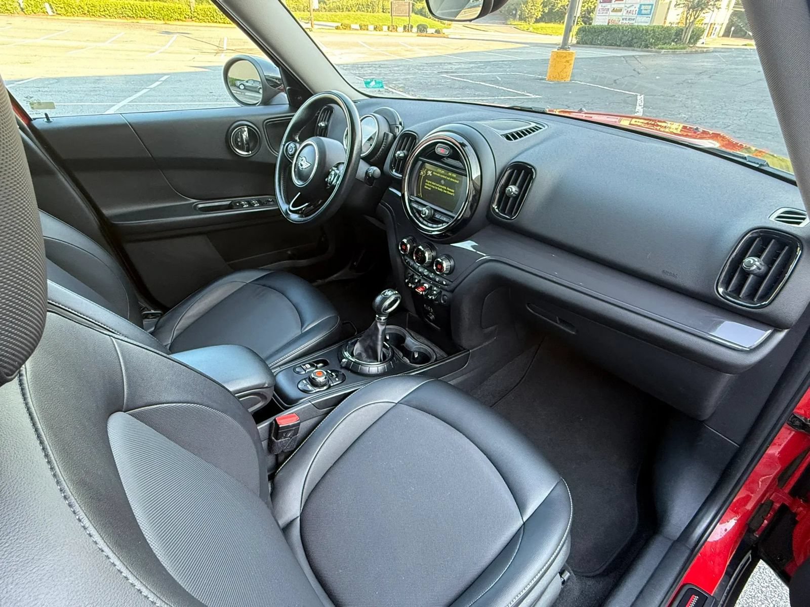Used 2017 MINI Cooper Countryman FWD image 17