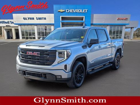 Used 2026 GMC Sierra 1500 Elevation w/ LPO, Elevation Black Package AWD/4WD image 1