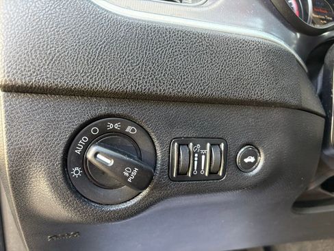 Used 2020 Dodge Charger Scat Pack image 26