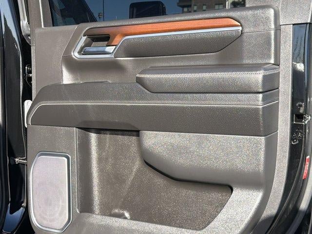 Used 2024 GMC Sierra 2500 Denali w/ Denali Reserve Package AWD/4WD image 16
