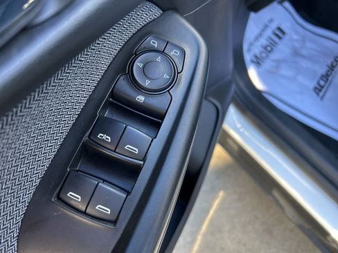 Used 2024 Chevrolet TrailBlazer LT image 16