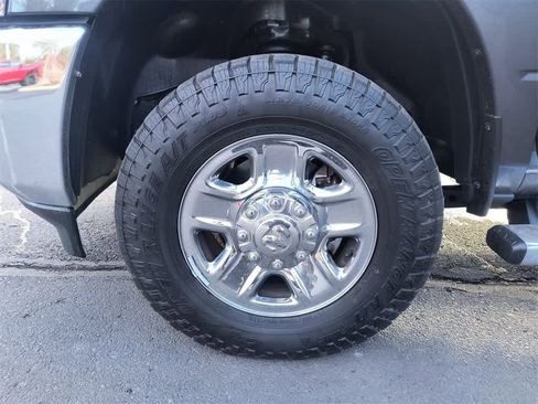 Used 2023 RAM 3500 Tradesman w/ Safety Group image 10