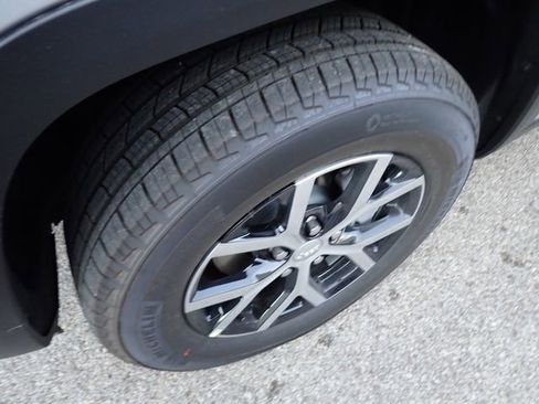 New 2025 Jeep Grand Cherokee Limited AWD/4WD image 9