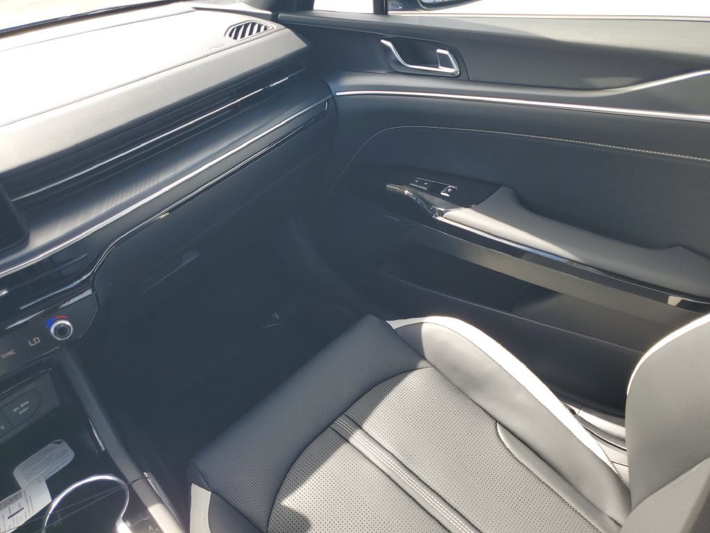 New 2027 Kia K5 GT-Line FWD image 27