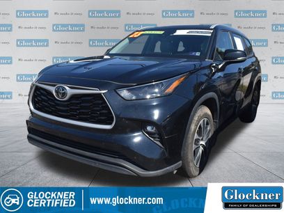 Used 2023 Toyota Highlander XLE