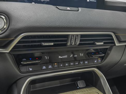 Used 2025 MAZDA CX-90 3.3 Turbo w/ Preferred Package image 23