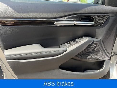 Used 2024 Kia Seltos S FWD image 16