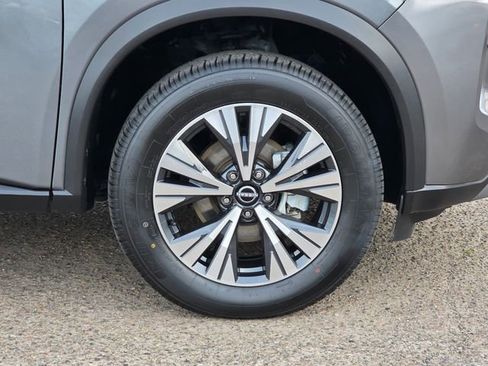 Used 2023 Nissan Rogue SV FWD image 8