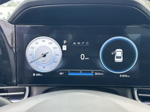 Used 2025 Hyundai Elantra SEL image 26