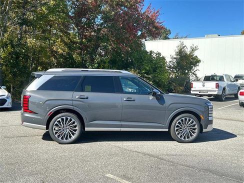 New 2026 Hyundai Palisade Calligraphy image 2